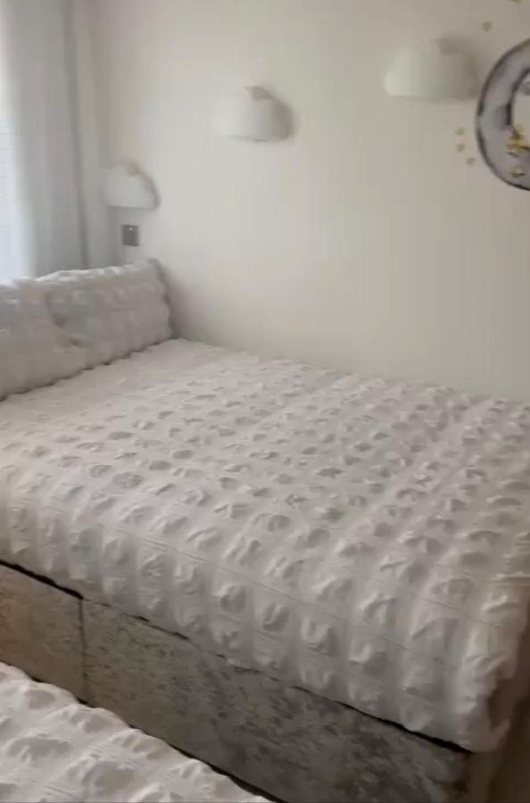 Flat On The Shore Apartment Единбург Екстериор снимка